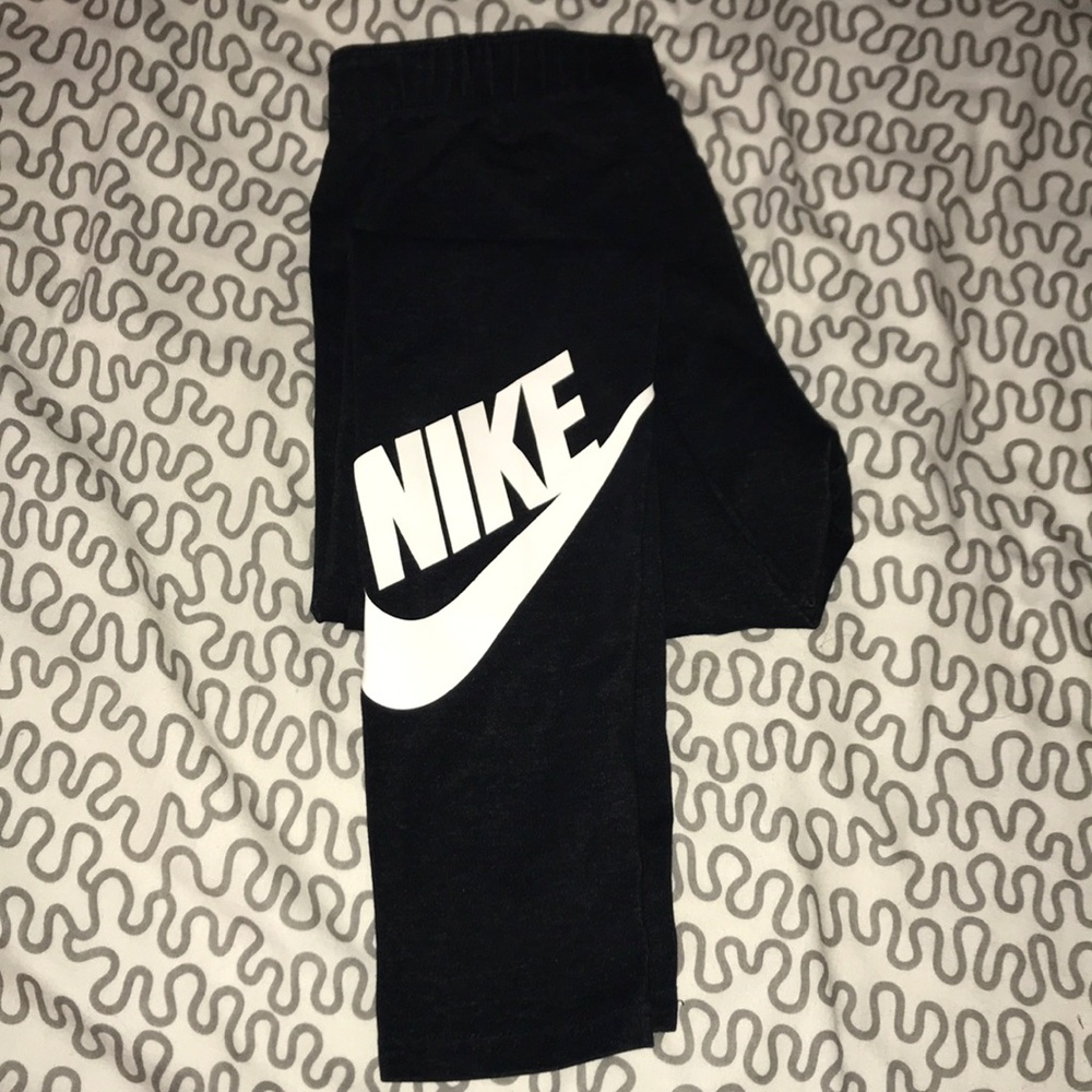 Nike leggings